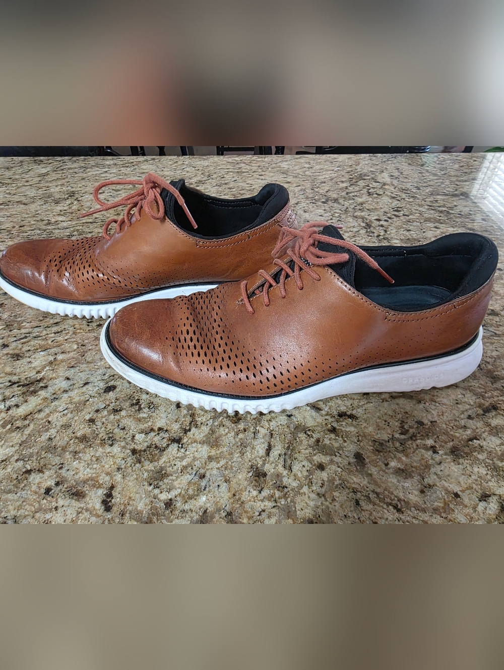 Cole Haan Men's 2.ZeroGrand Laser Wingtip Oxford Tan/Ivory Style C27879 9.5 M